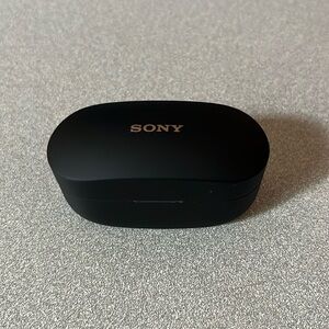 Black Sony earbuds